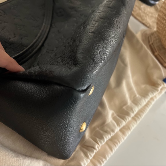 LOUIS VUITTON 
Empreinte Ponthieu PM Black - Picture 12 of 14